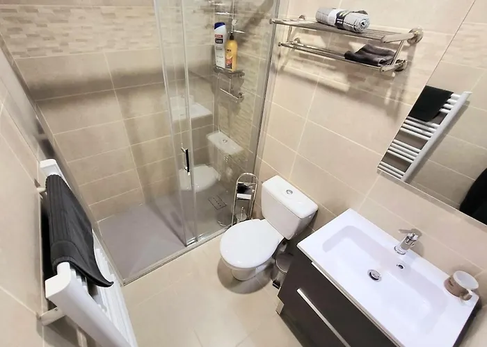 Ribere 2 Single-story Studio, Sanctuary Apartamento *